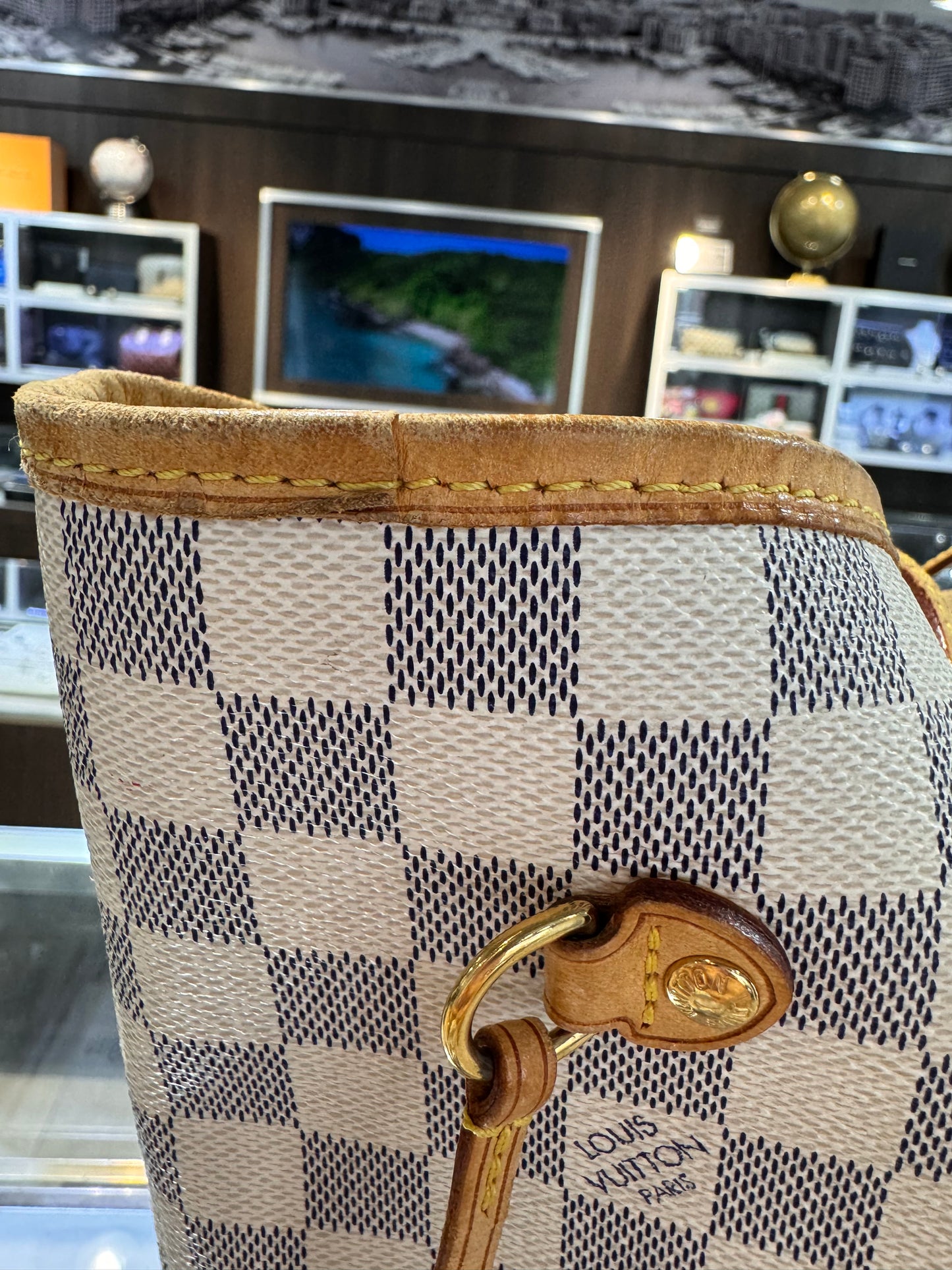 Louis Vuitton Neverfull MM Damier Azur