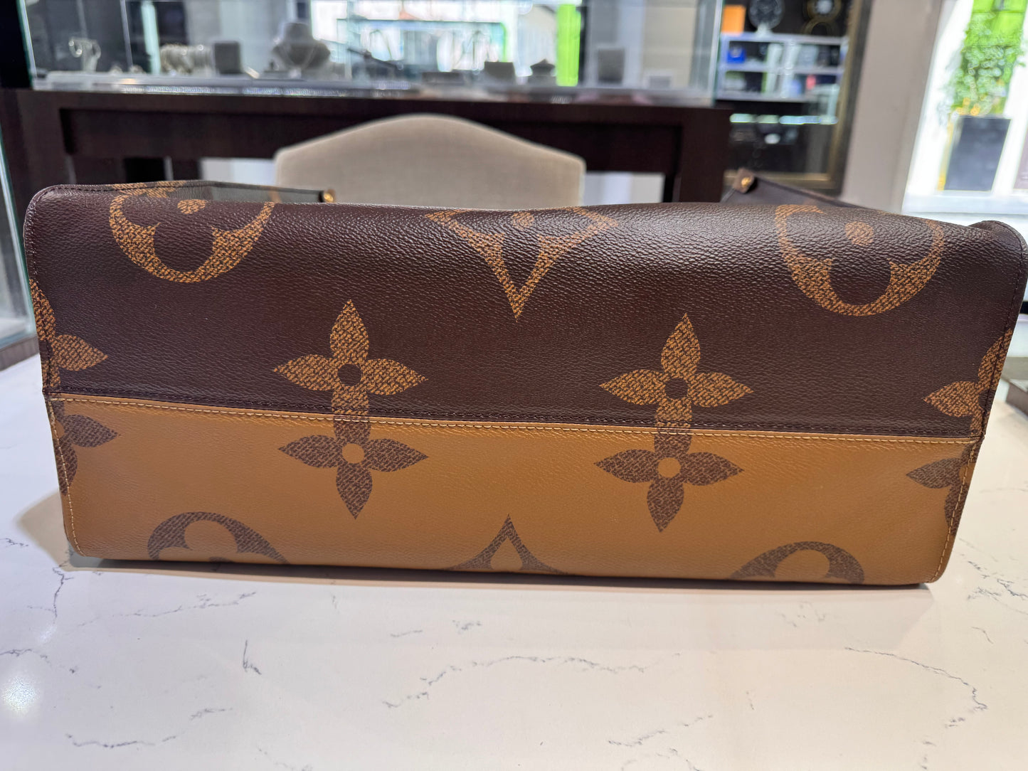 Louis Vuitton OnTheGo GM Reverse Monogram