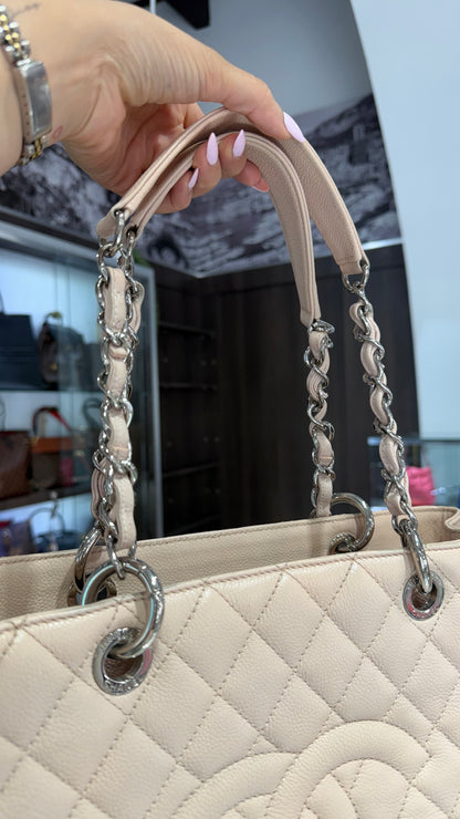 Pre-Owned CC Caviar Shopping Tote Light Pink Silver Hardware