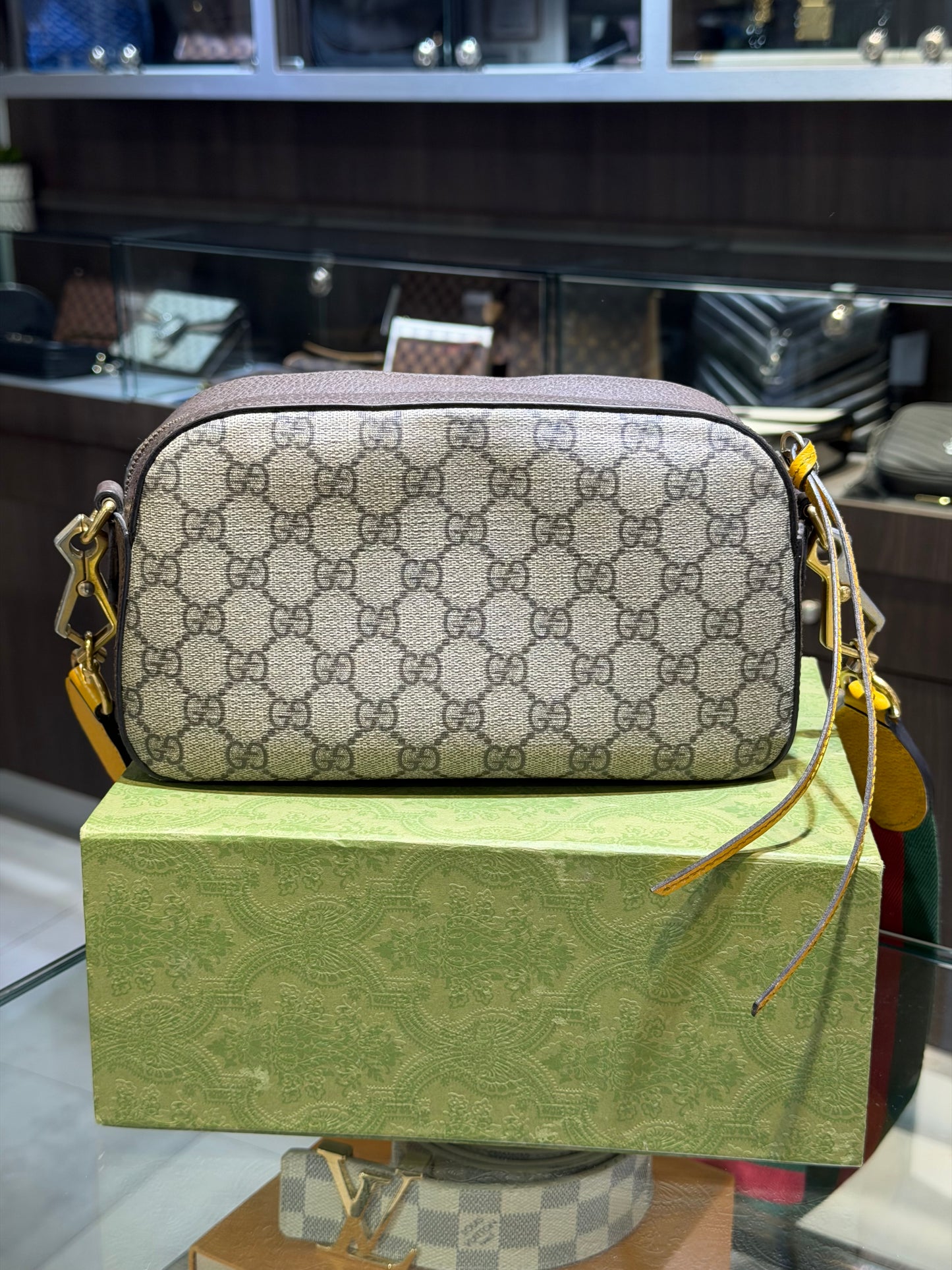 Pre-Owned GG Supreme Neo Vintage Crossbody Bag