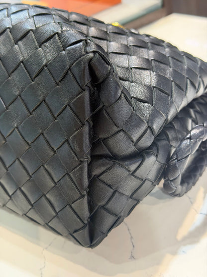 Pre-Owned Bottega Medium Andiamo Black Lambskin