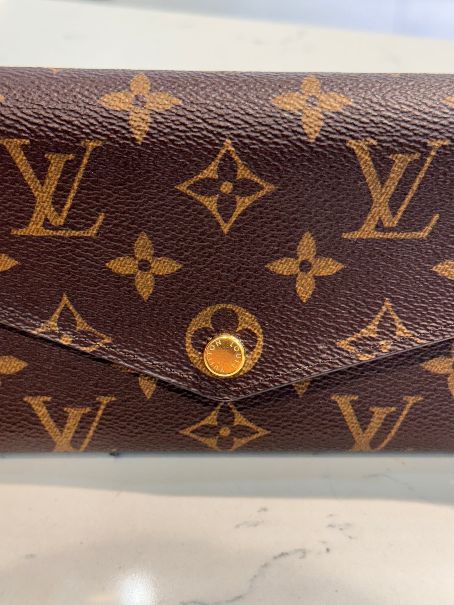 Louis Vuitton Monogram Sarah Wallet