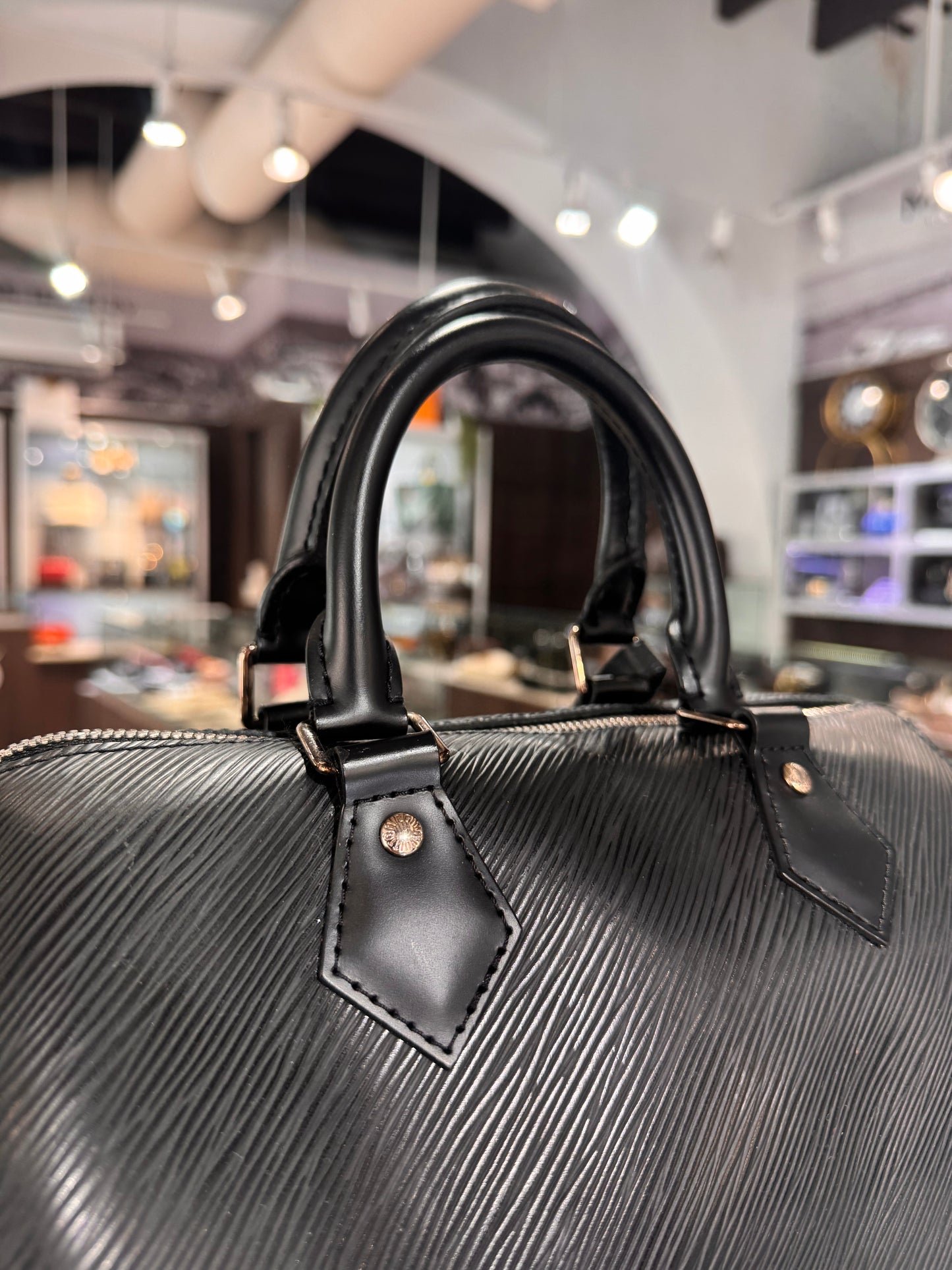 Louis Vuitton Epi Speedy Bandouliere 25