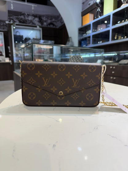 Pre-Owned LV Pochette Monogram Félicie