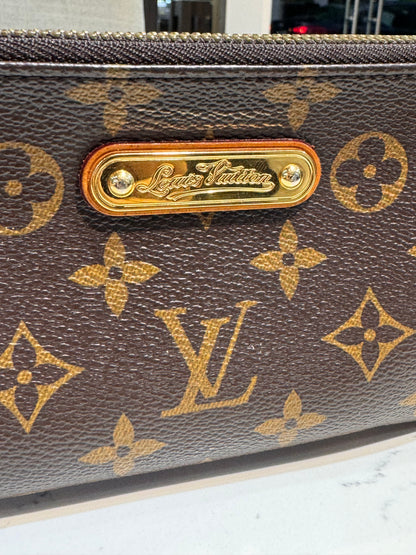 Louis Vuitton Monogram Milla Pochette