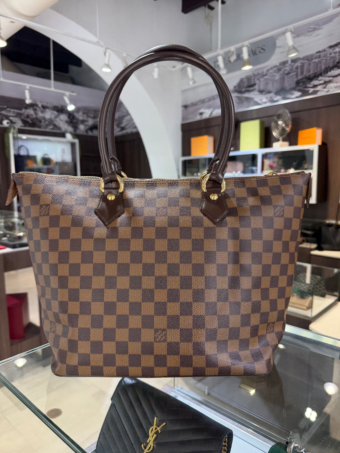 Pre-Owned LV Damier Ebene Shoulder Bag
