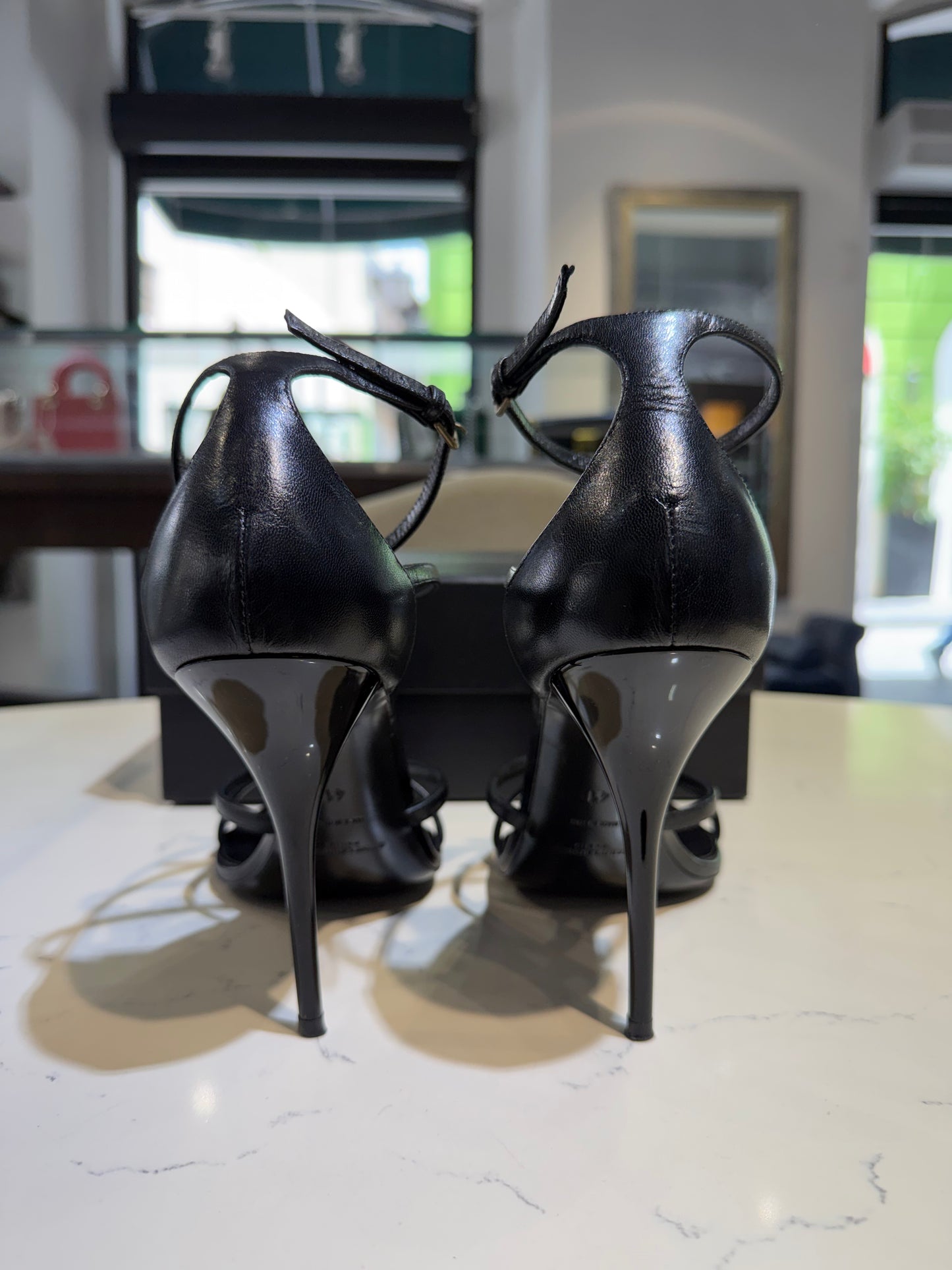 Pre-Owned YSL Black Cassandra Ankle Strap Sandals Size 41