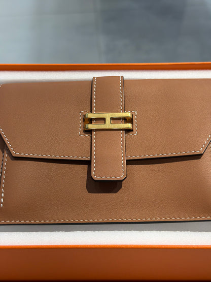 Unworn H Elan Pocket 24 Belt Gold