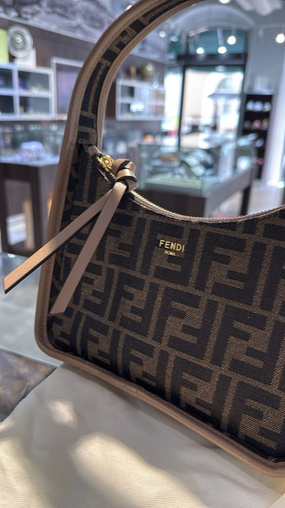Pre-Owned FF Jacquard Vitello Grace FF Mini Fendessence Shoulder Bag