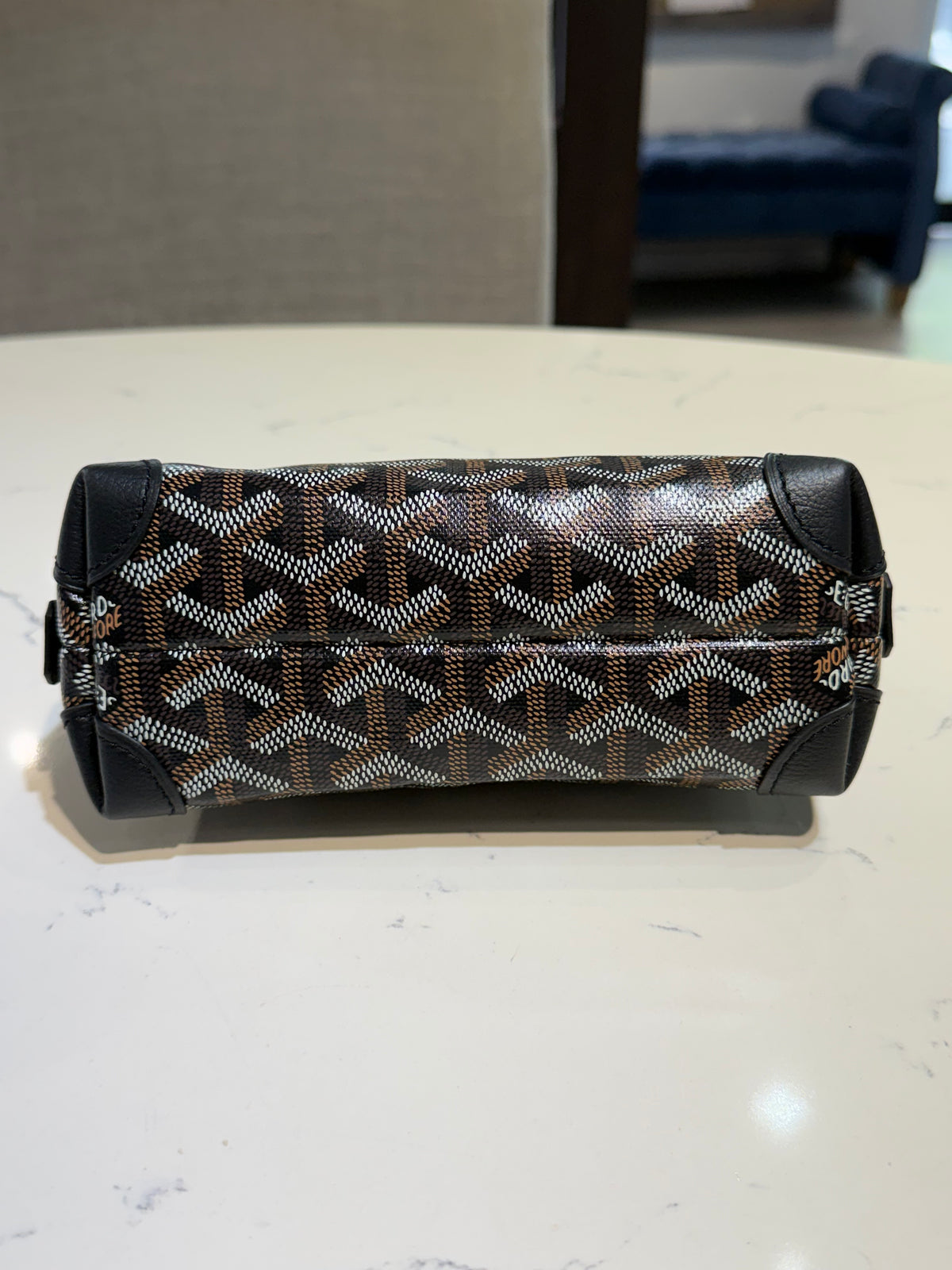 Brand New Goyardine Vendome Pouch Black