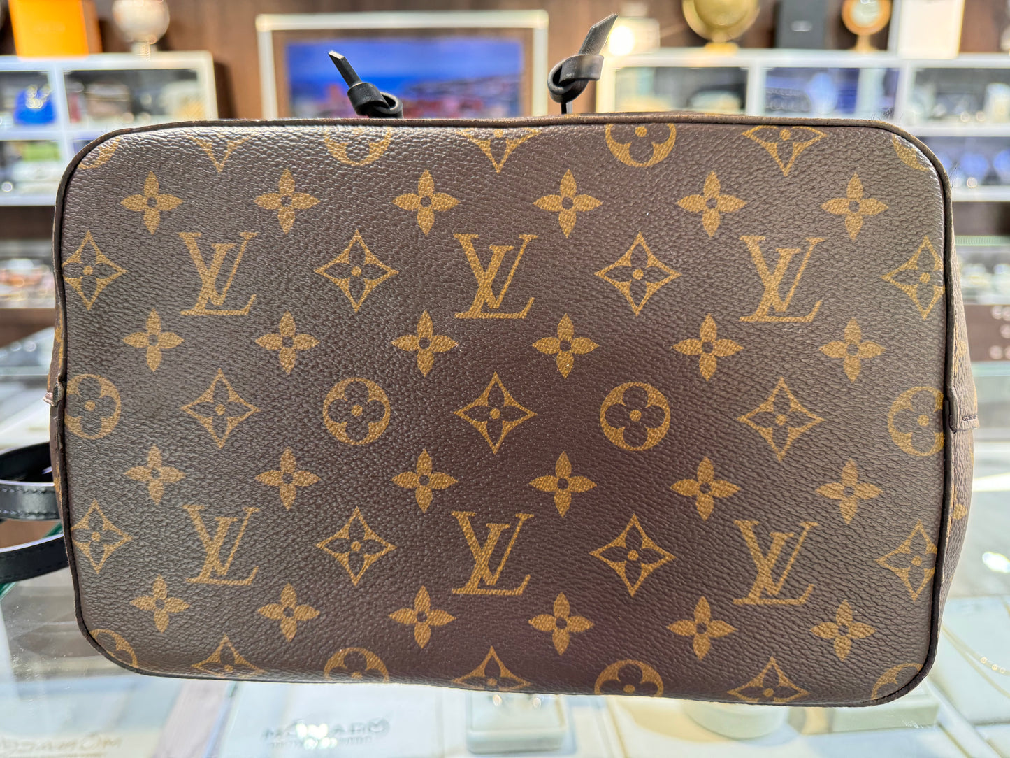 Louis Vuitton NeoNoe Monogram Black