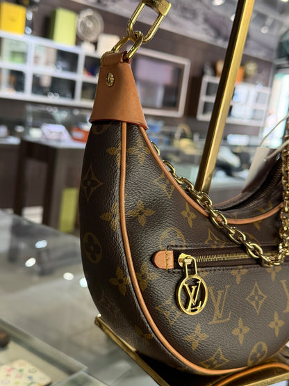 Pre-Owned Louis Vuitton Monogram Loop