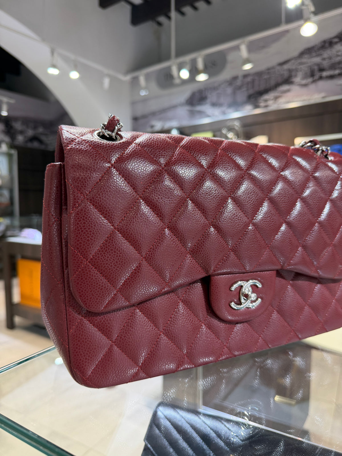 Pre-Owned CC Classic Double Flap Burgundy Caviar Jumbo Silver Hardware
