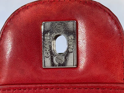 Pre-Owned CC Red Patent Jumbo Single Flap Silver Hardware 2009-2010