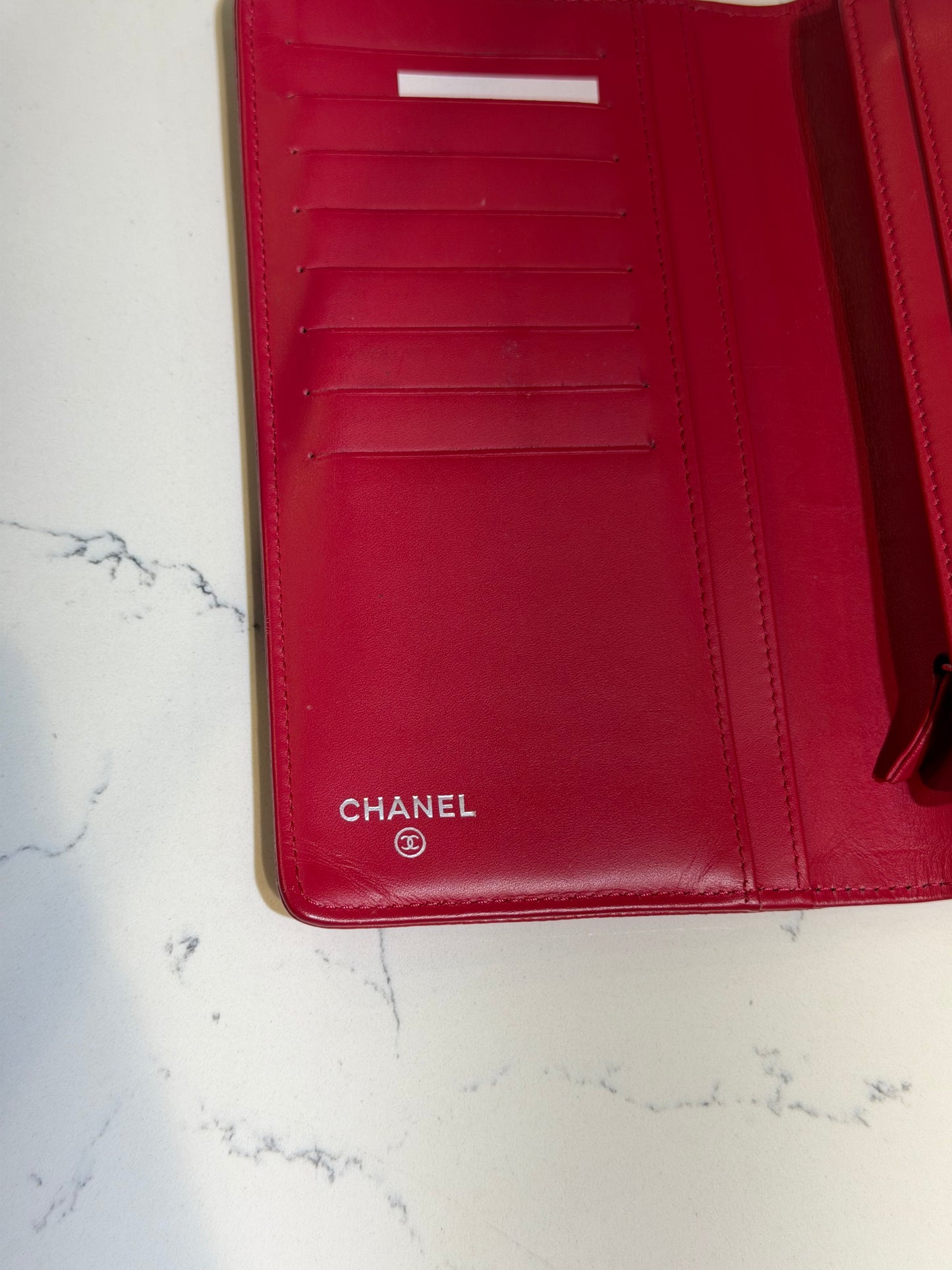 Pre-Owned CC Red Caviar Timeless Long Wallet