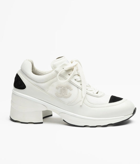 Pre-Owned Like New CC Sneakers White & Black Size 39