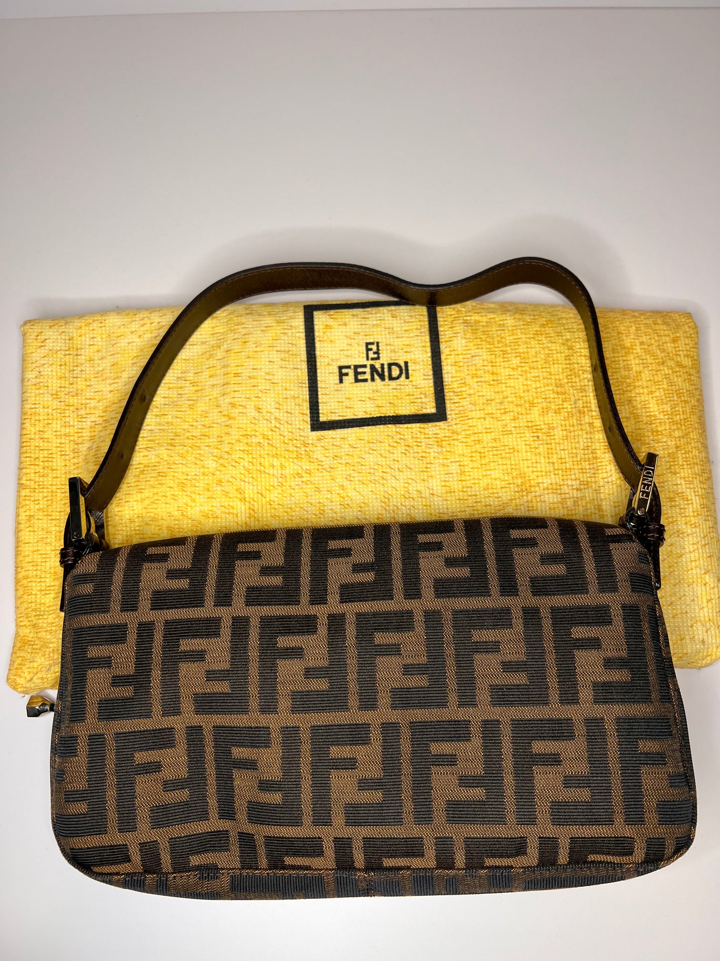 Fendi Baguette